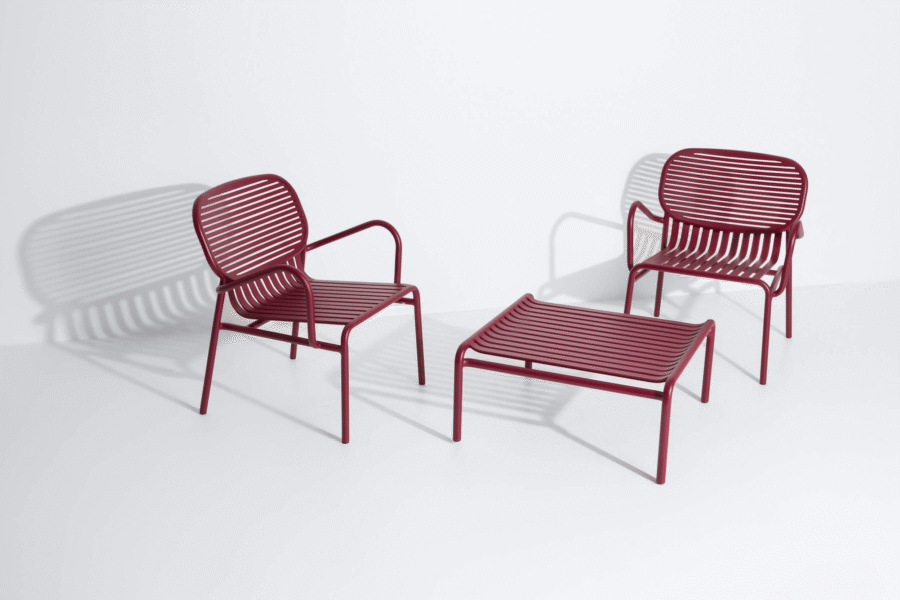 Fauteuils de jardin et table basse petite friture